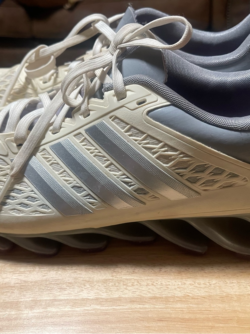 Adidas Springblade Razor White & Grey Silver Running Sneakers Women 10 M20199